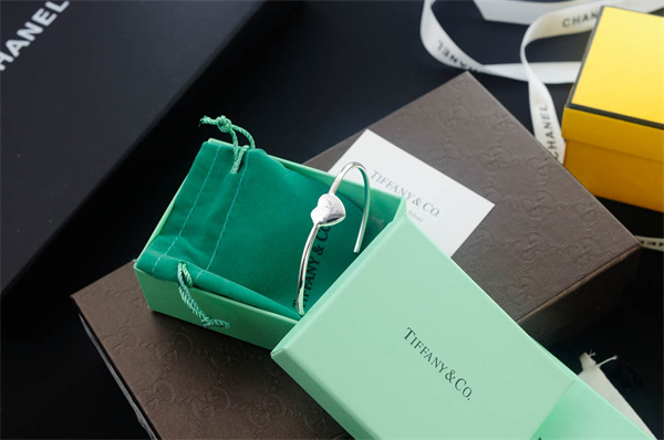 Tiffany Bracelet 013
